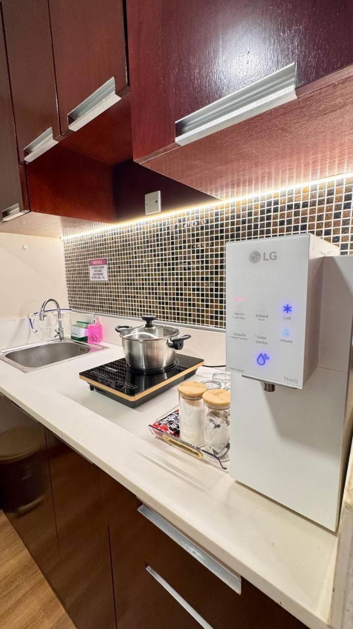 New Homestay !! Heritage Suites Near Imago Mall City Central , Free Highspeed Wifi & Netflix , Kota Kinabalu * Kota Kinabalu